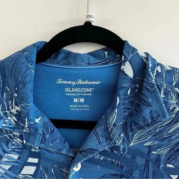 832 Tommy Bahama Cotton Button Up Shirt Size Medium - Picture 3 of 5